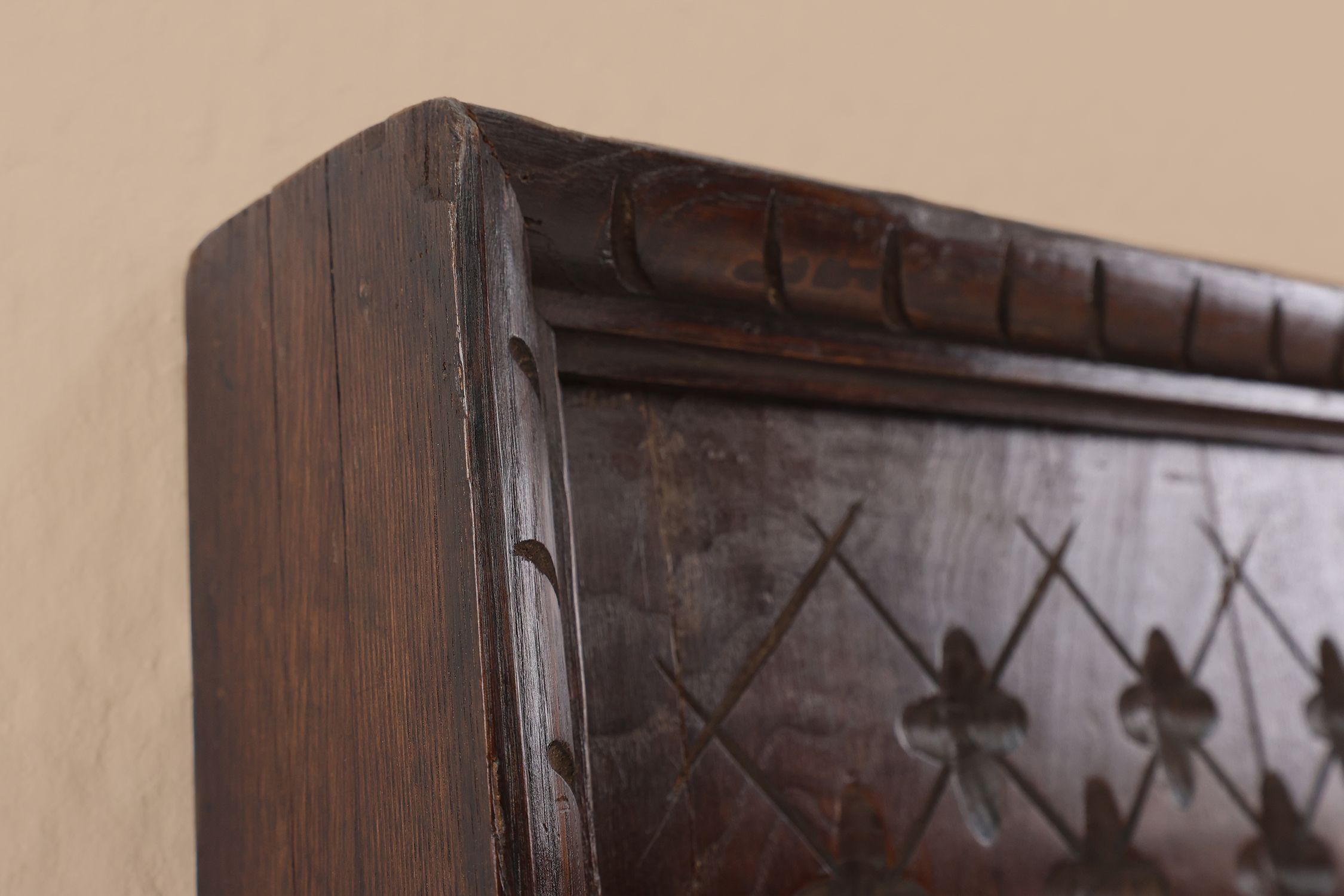 Large carved Portugees Neo-Gothic oak wall panel, 1850sthumbnail